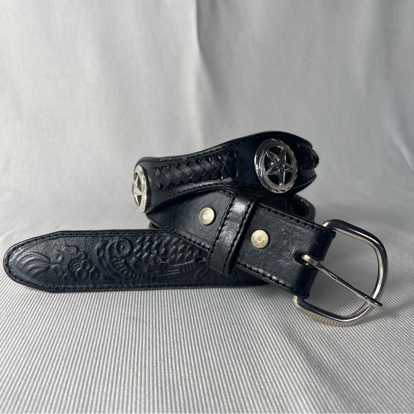 Silver Western Concho Cowboy Belt Black Tooled
Braided Leather Sz 44 - Picture 2 of 14
